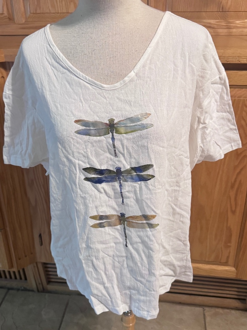 Women's XL Dragonfly Cream Round Neck Blouse Short Sleeve Shirt Classic Casual